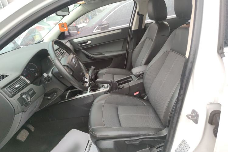 Used Qoros 3 2014 Sedan 1.6L Automatic Zhiyue Model Left Front Seat