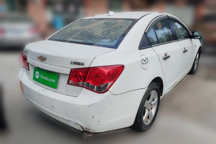 Used Chevrolet Cruze 2011 1.6L SE MT Transformers Edition