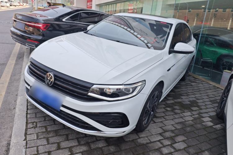 Used Volkswagen Bora 2024 300TSI DSG Prestige Edition