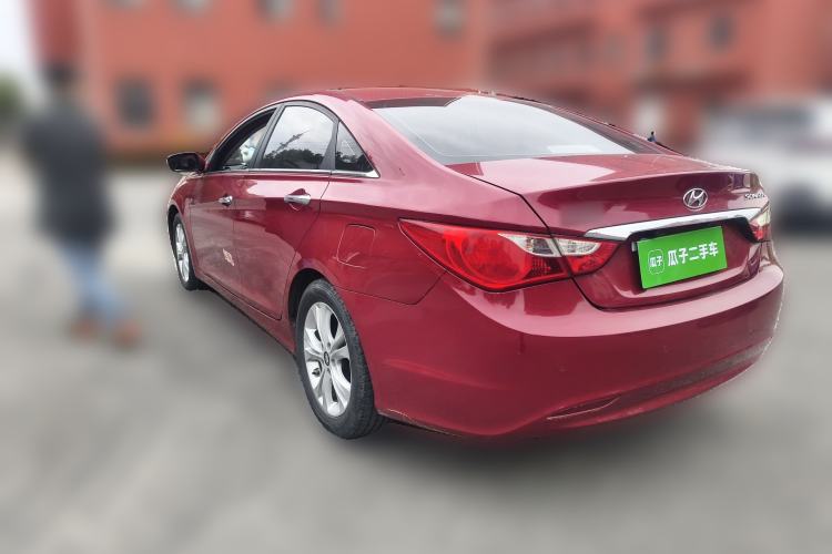 Used Hyundai Sonata 2011 2.0L Automatic Luxury Edition
