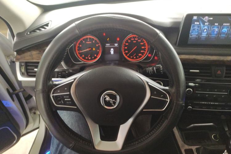 Used Hanteng X7 2016 1.5T Manual Luxury Edition Steering Wheel