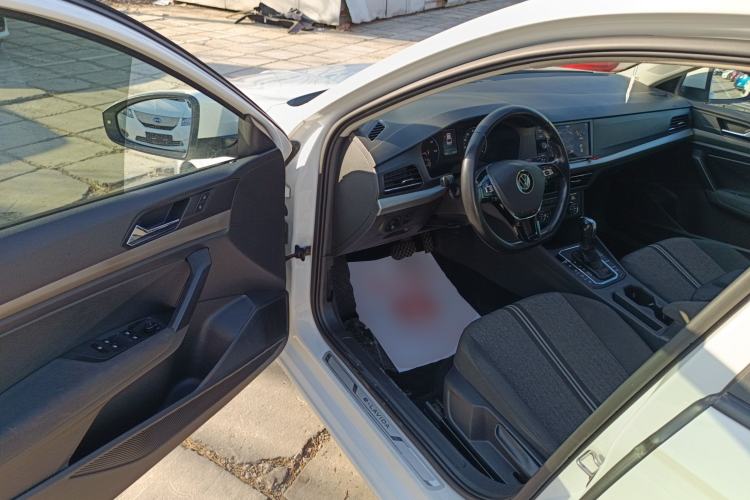 Used Volkswagen Lavida Pure Electric 2019 Low-Trim Version Interior 3