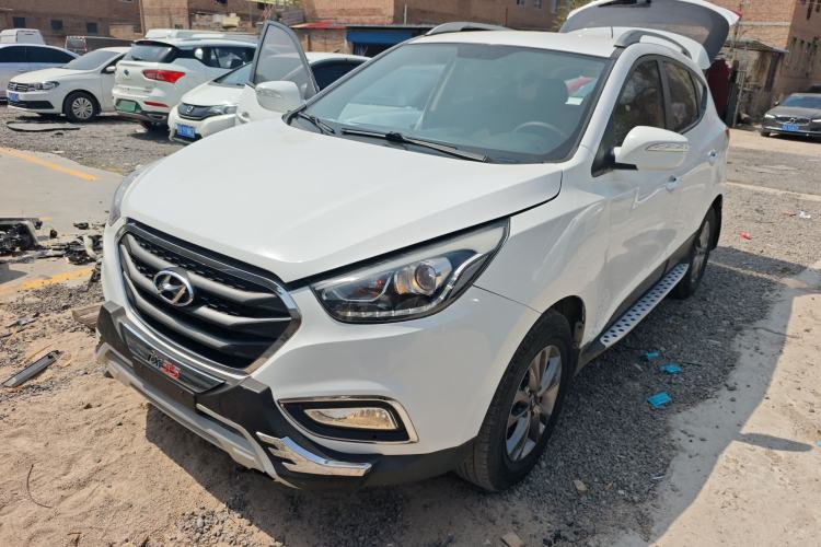 Used Hyundai ix35 2015 2.0L Manual Two-Wheel Drive Comfort Version China IV Standard