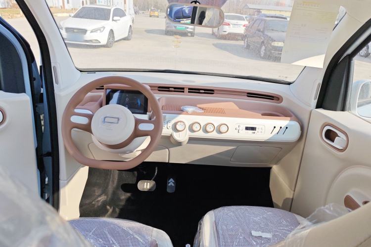 Used Bestune Pony 2025 222km Range Agile Horse
