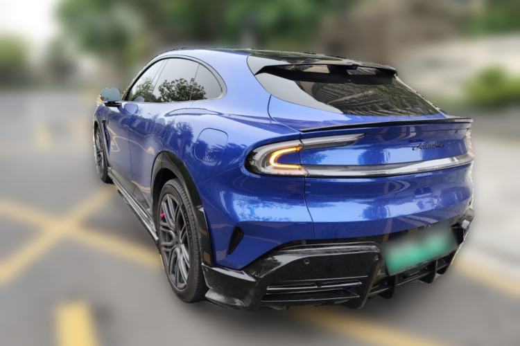 Used Xiaomi Auto YU7 2025 Ultra-Long Range High-Performance All-Wheel-Drive Max Edition