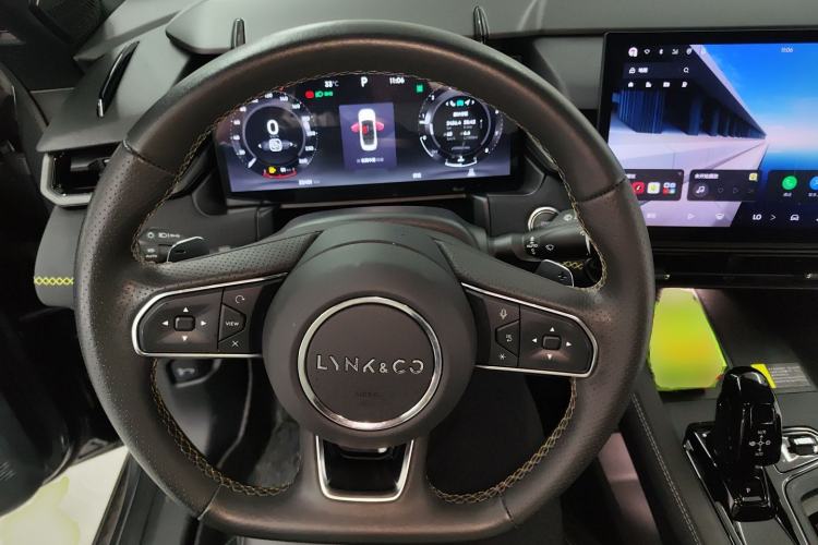 Used Lynk & Co 03 2023 1.5TD DCT JingPro
