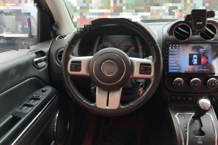 Used Jeep Compass 2014 Revised Version 2.0L Two-Wheel Drive Entry-Level Edition Steering Wheel