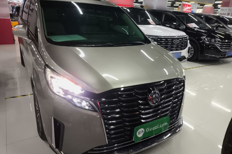 Used Buick GL8 2023 ES Lu Zun Comfort Model
