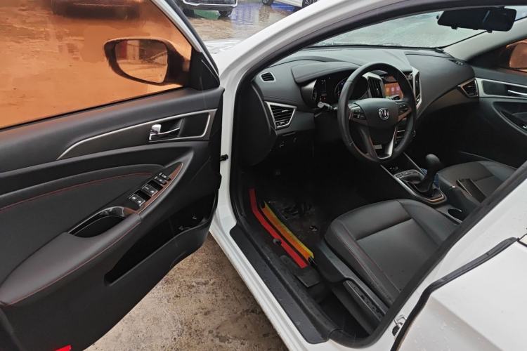 Used Changan Eado 2016 1.6L Manual Fashion Edition