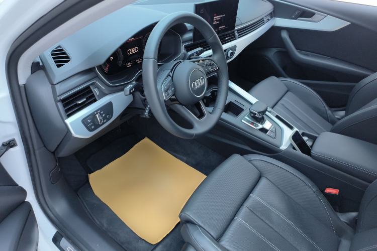 Used Audi A4L 2023 40 TFSI Fashion Dynamic Model
