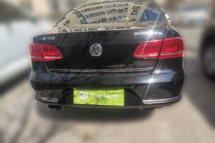 Used Volkswagen Magotan 2013 2.0 TSI Prestige Model Rear