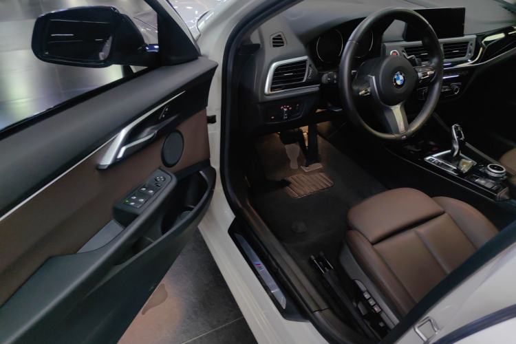 Used BMW 1 Series 2020 125i Leading Model M Sport Package Driver Seat