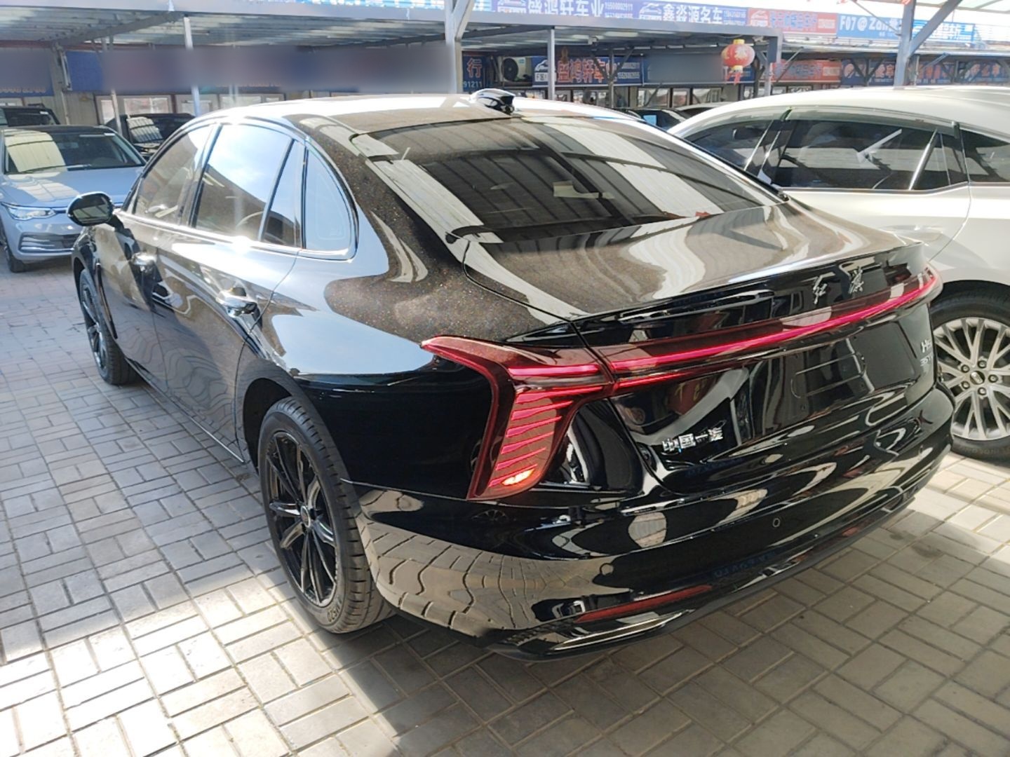 Hongqi H5 2025 1.5T DCT Xuan Ying Edition — снимка 4