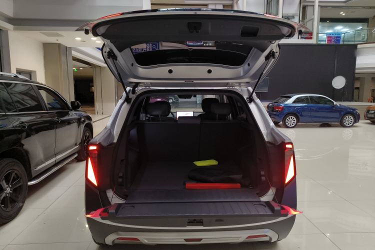 Used Dongfeng NAMMI 06 2025 401 Pro