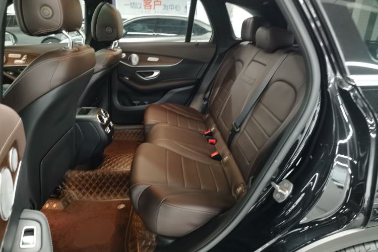 Used Mercedes-Benz GLC 2021 GLC 300 L 4MATIC Dynamic Model Left Rear Seat