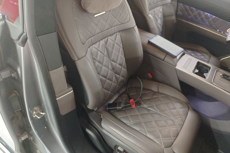 Used Nio ET9 2025 100kWh Signature Edition
