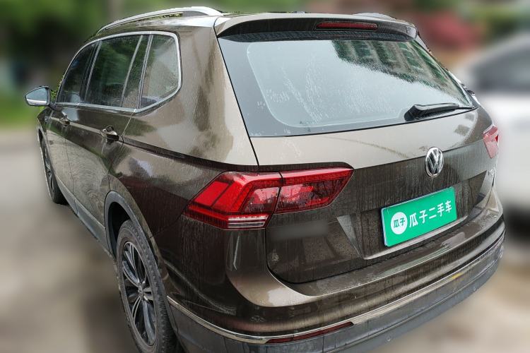 Used Volkswagen Tiguan L 2017 380TSI Automatic All-Wheel-Drive Luxury Edition Rear Left 45 Deg