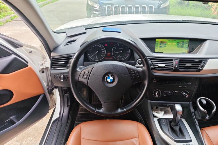 Used BMW X1 2013 sDrive18i Fashion Model
