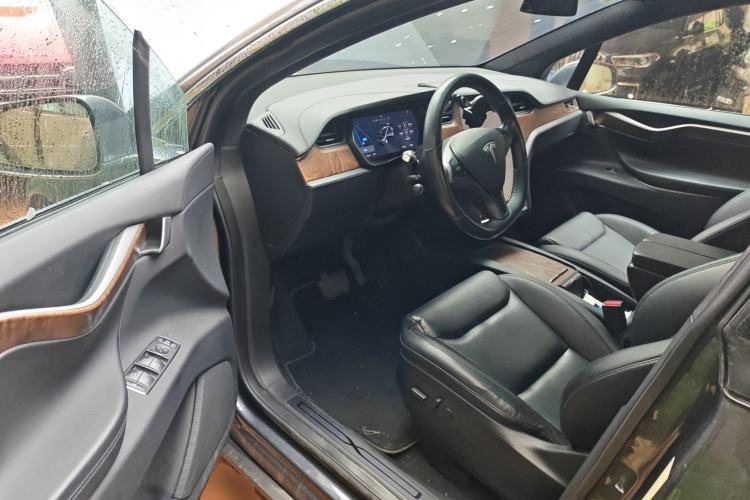 Used Tesla Model X 2019 Long-Range Version Driver Seat