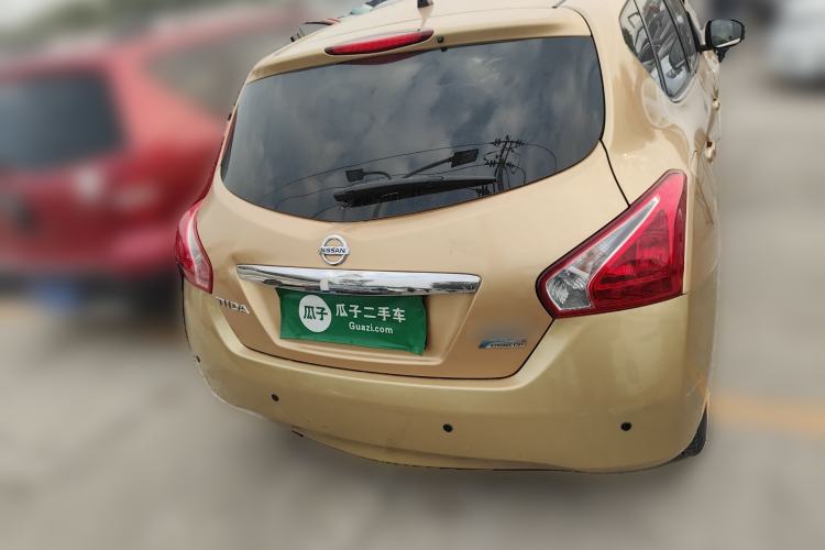 Used Nissan Tiida 2011 1.6L CVT Smart Version
