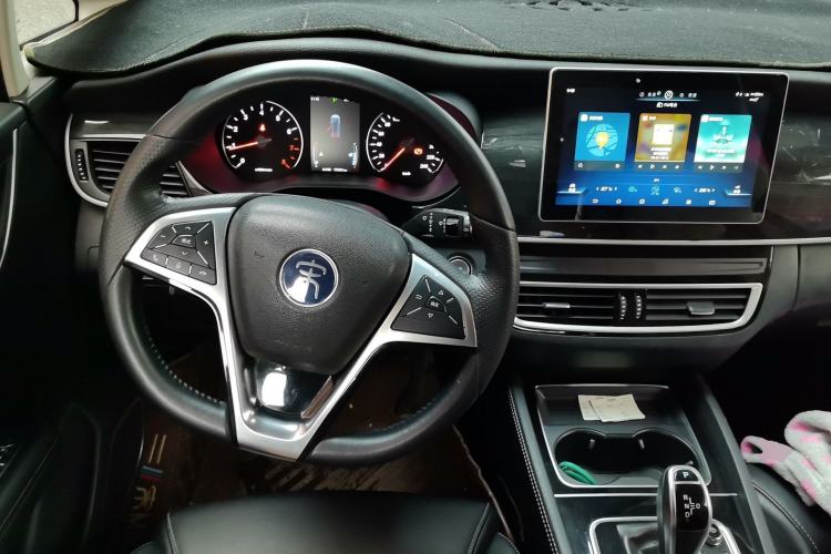 Used BYD Song MAX 2019 1.5T Automatic Smart Connect Ruiyi Model 6-Seater China V Standard Steering Wheel