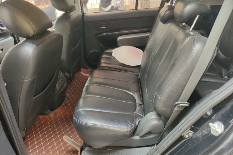 Used Kia Carens 2011 2.0L 7-Seater Automatic Standard Edition Left Rear Seat