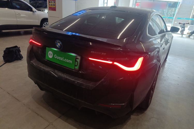 Used BMW i4 2023 eDrive35
