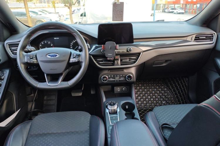 Used Ford Focus 2020 Sedan EcoBoost 180 Automatic ST Line