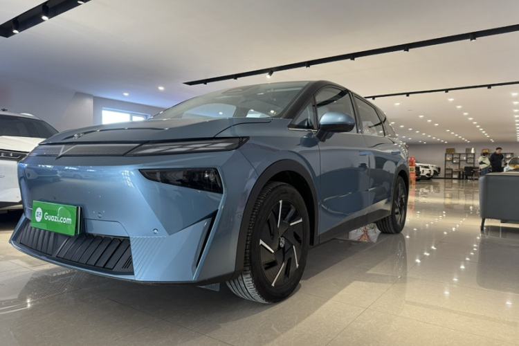 Used Venucia VX6 2023 520 Max