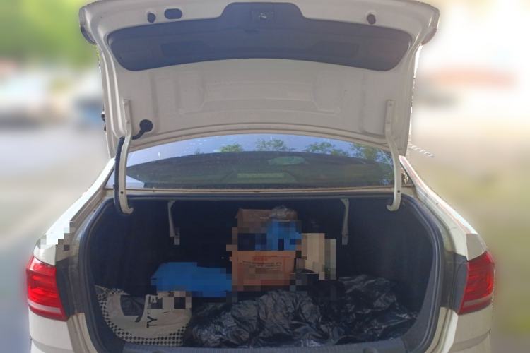 Used Volkswagen Lavida 2017 1.6L Manual Comfort Edition Trunk