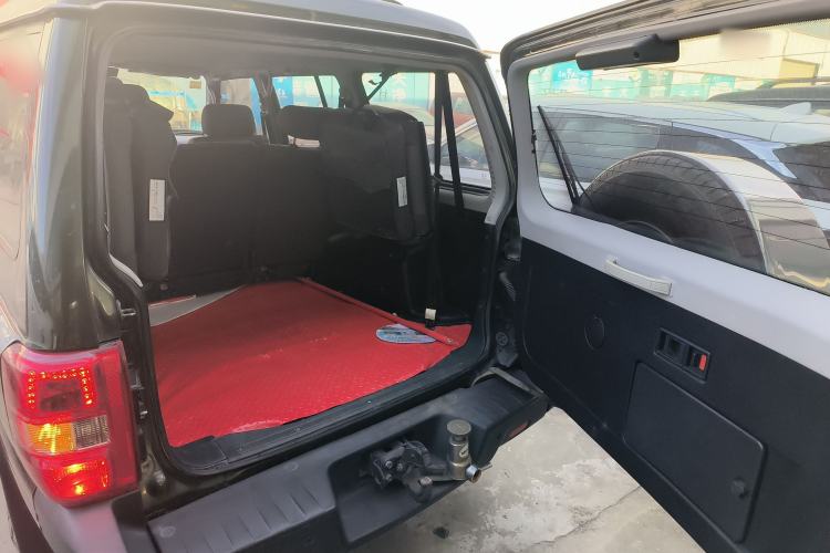 Used Leopaard Q6 2015 2.4L Manual 4x4 Excellence Edition