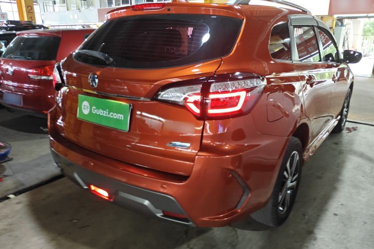 Used Venucia T70 2018 2.0L CVT Smart Edition