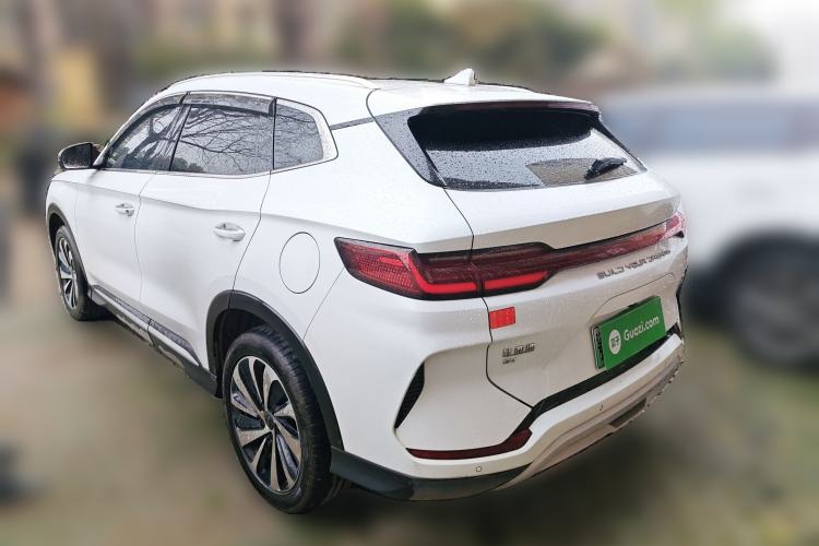 Used BYD Song PLUS New Energy 2023 Champion Edition EV 520KM Prestige Model
