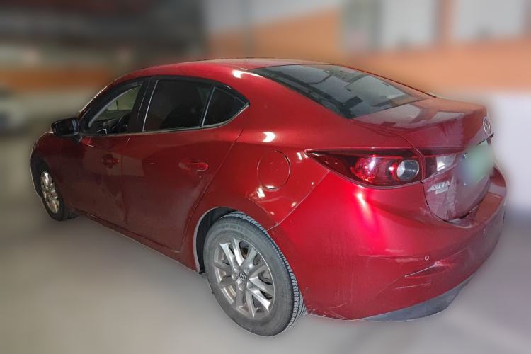 Used Mazda Mazda 3 Axela 2016 Sedan 1.5L Automatic Luxury Model