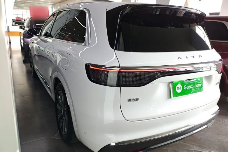 Used Hima AITO M8 2025 Extended-Range Max+ Version 53.4 kWh 5-Seater Edition
