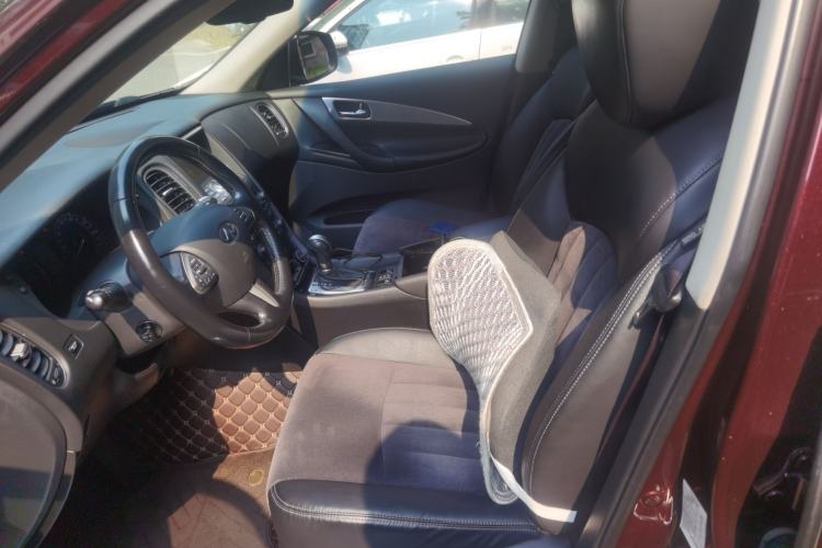 Used Infiniti QX50 2015 2.5L Comfort Edition
