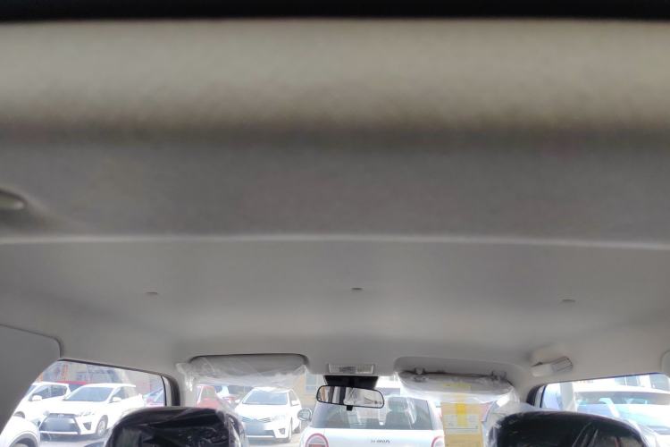 Used CHANGAN NEVO Lumin 2026 Model Treasure Edition 205km Passionate Beige Ningde Headliner