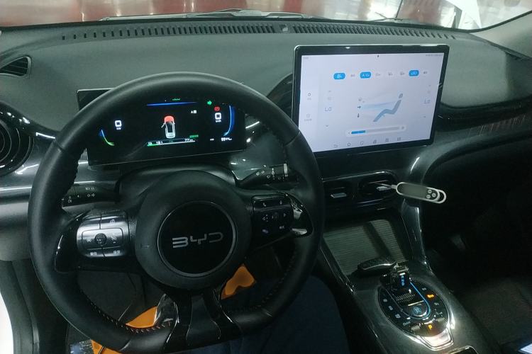 Used BYD e2 2024 Honor Edition Luxury Model