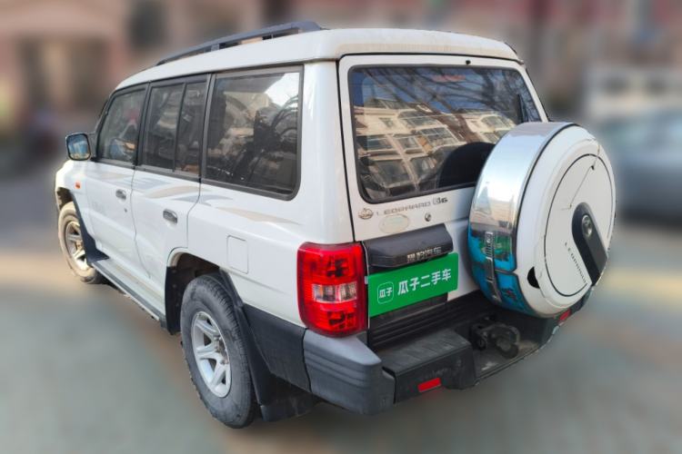 Used Leopaard Q6 2015 2.4L Manual 4x4 Excellence Edition
