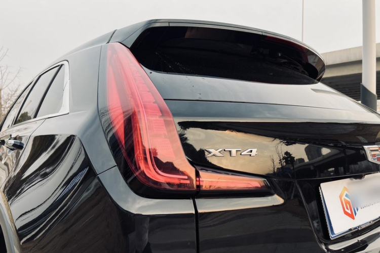 Used Cadillac XT4 2021 28T Two-Wheel Drive Tech Edition
