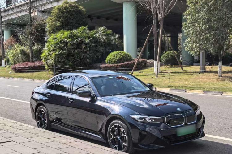 Used BMW i3 2024 eDrive 40 L Midnight Edition
