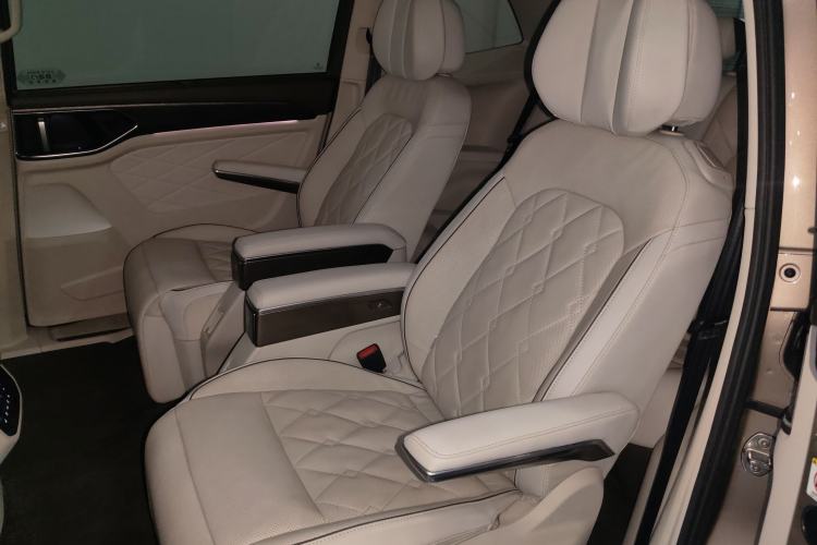 Used Volkswagen Viloran 2022 380TSI Prestige Edition