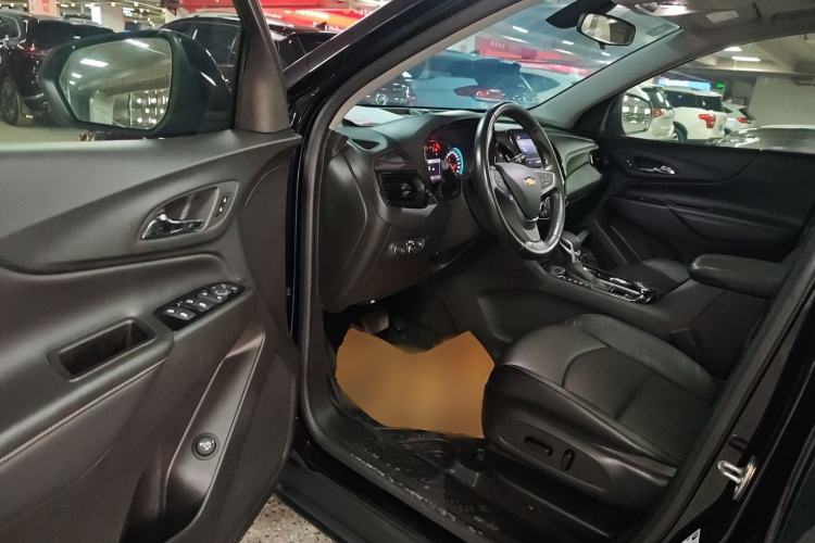 Used Chevrolet Equinox 2021 535T Yujie Edition Driver Seat