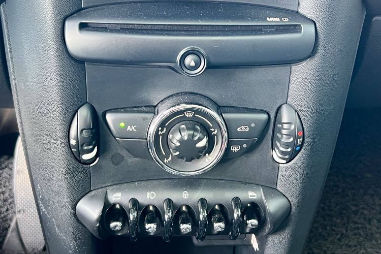 Used MINI Clubman 2011 1.6L COOPER Fun