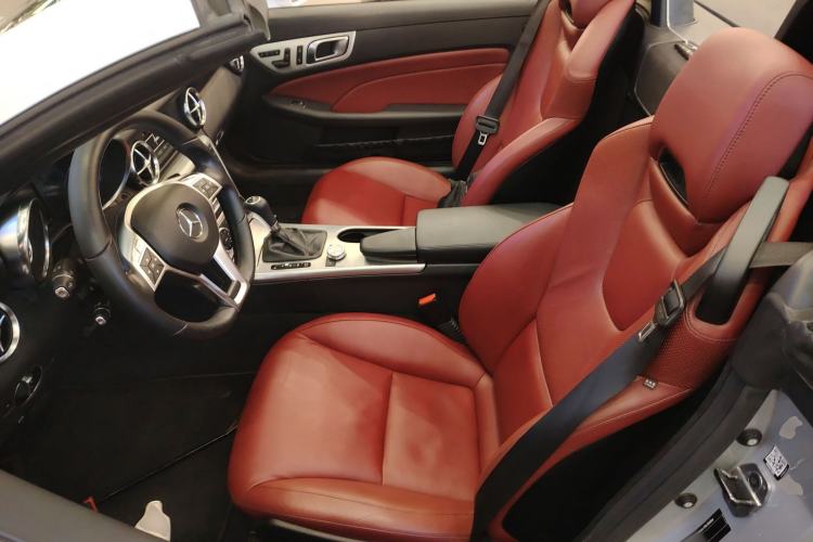 Used Mercedes-Benz SLK-Class 2011 SLK 200 Fashion Model