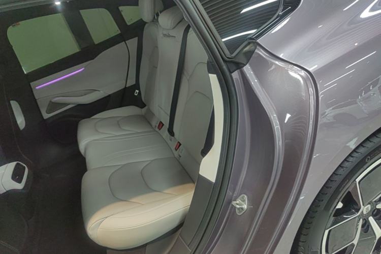 Used Xiaomi Auto SU7 2024 Rear-Drive Ultra-Long Range Advanced Pro-Level Intelligent Driving Version