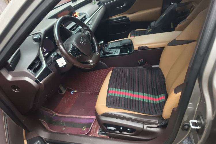 Used Lexus ES 2020 200 Excellence Edition