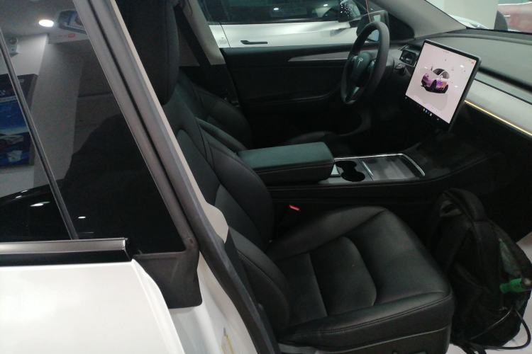 Used Tesla Model Y 2022 Rear-Wheel-Drive Version