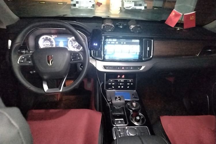 Used Hongqi HS7 2022 2.0T DCT Two-Wheel Drive Smart Connect Flagship Edition Seven Seats
