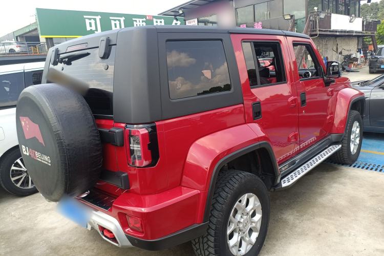 Used BAIC Off-Road BJ40 2018 PLUS 2.0T Manual Four-Wheel Drive Prestige Edition China V
